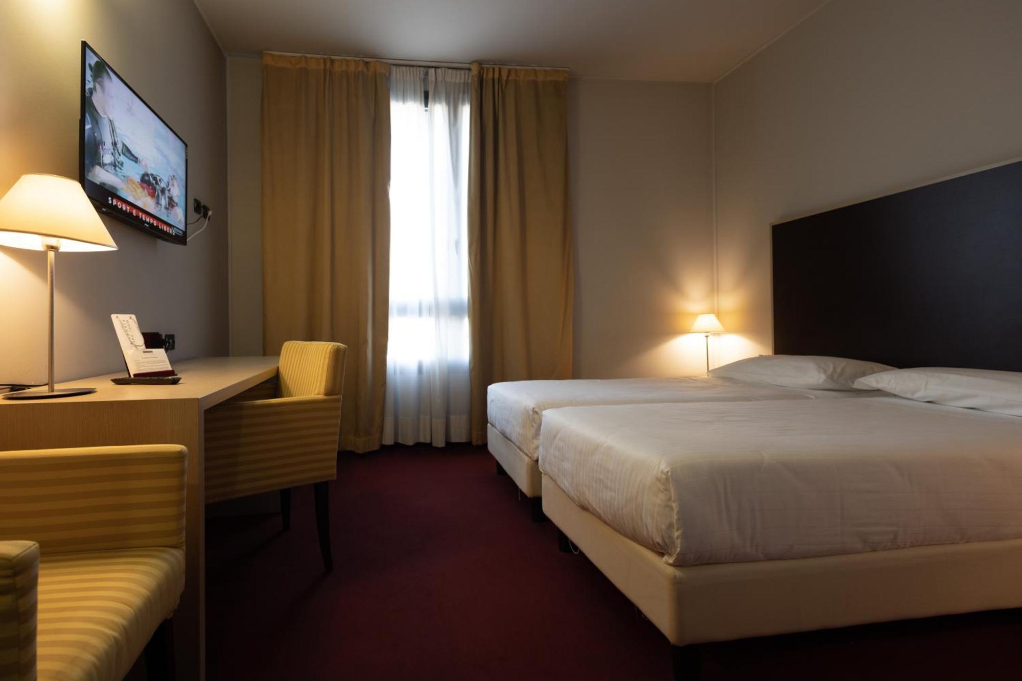 Art Hotel Olympic Torino Esterno foto